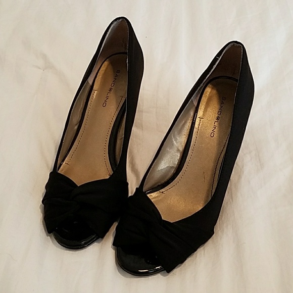 Bandolino Shoes - Bandolino Peep Toe Black Fabric Heels | Size: 7